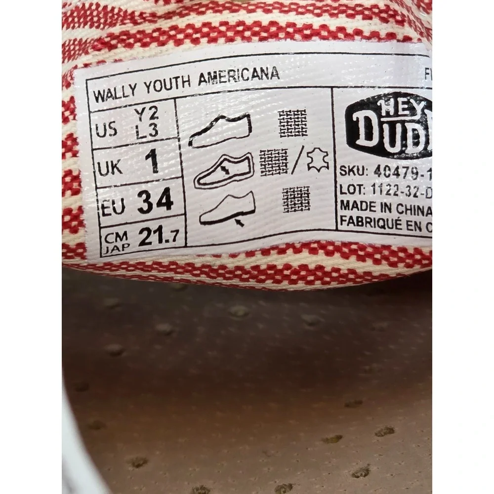 Hey Dude Wally Youth Americana Shoes Size 3 NWT 40479‑1 Flag Print Slip On
